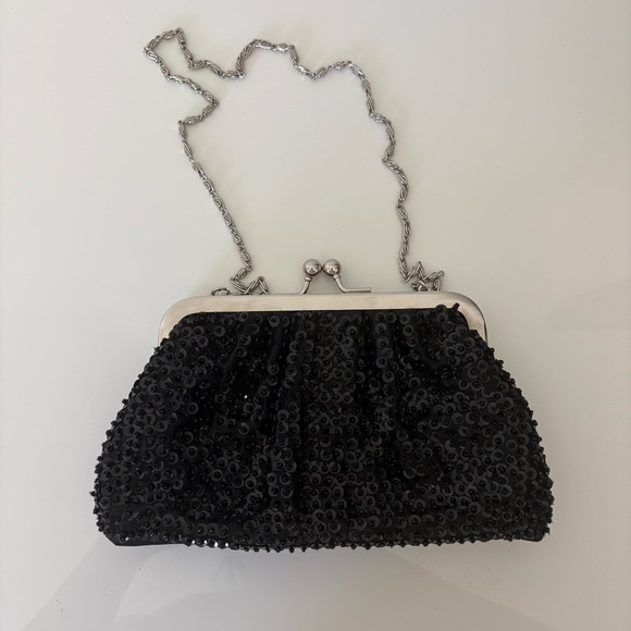 Black and Silver Vintage Evening Clutch with Chain Strap - Picture 2 of 8